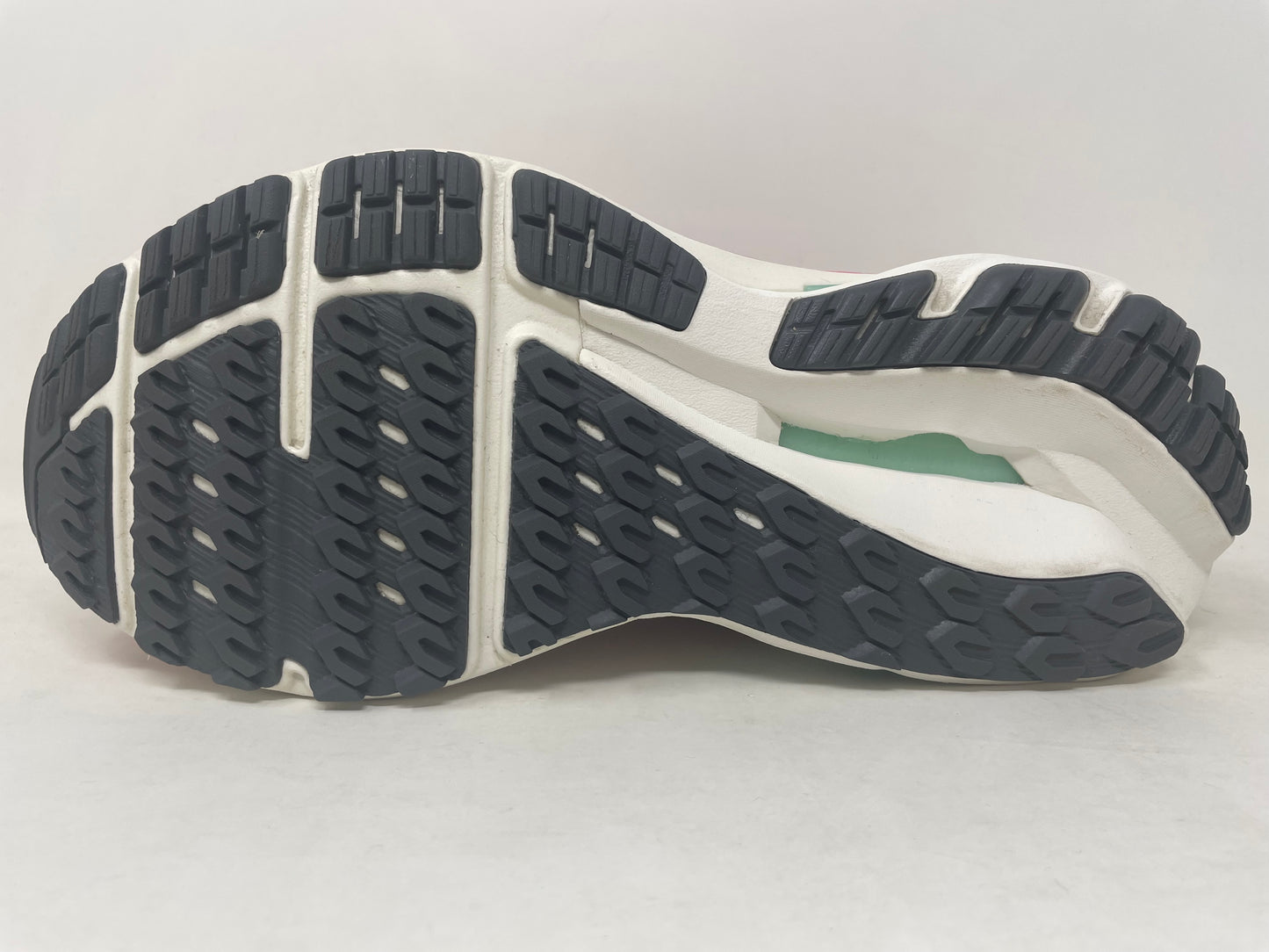 Tênis de corrida Mizuno Wave Inspire 18 feminino, Rosetta/Branco Neve, tamanho 8,5 B, médio, EUA