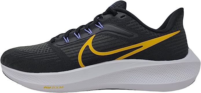 Tênis de corrida Nike Air Zoom Pegasus 39 feminino preto/amarelo