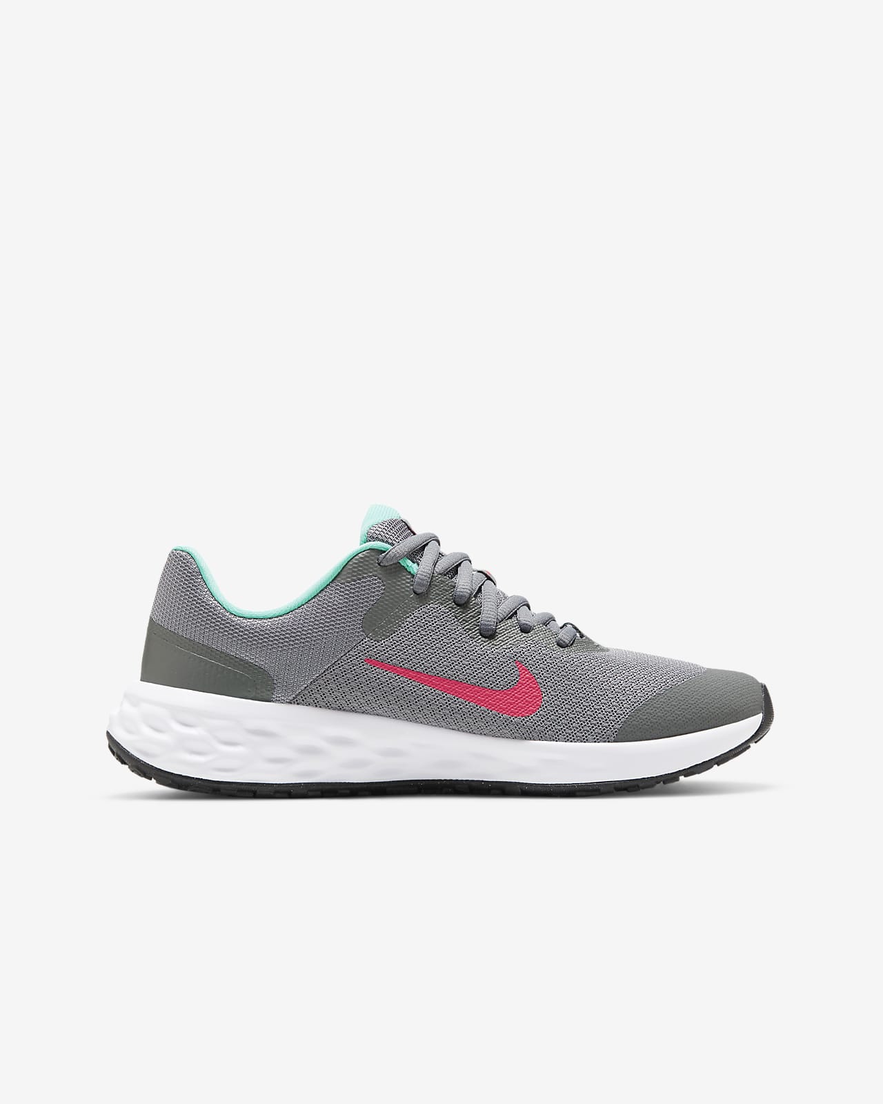 Tênis de corrida Nike Big Kids Revolution 6 cinza-fumaça/vermelho-sirene, cinza, tamanho 7 D médio