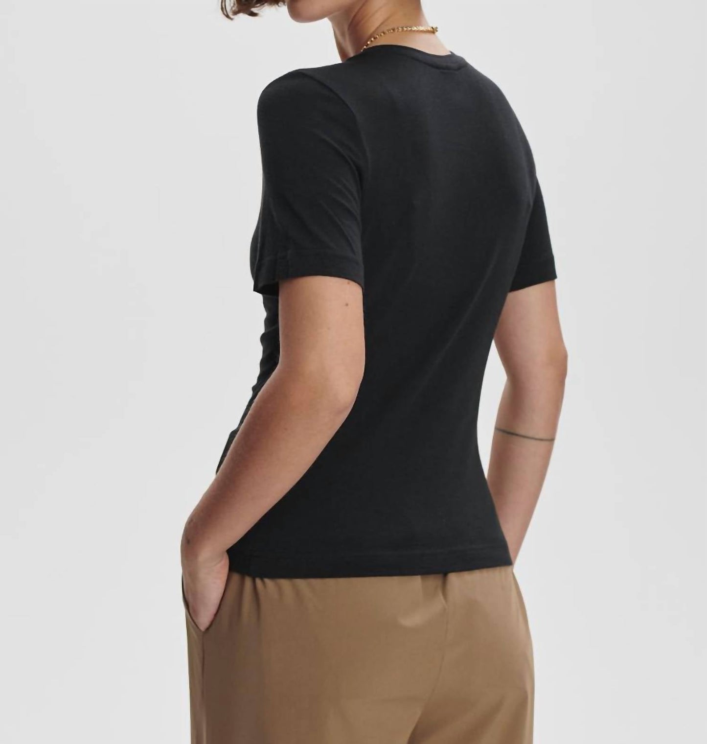 Varley - Regina Fitted Short Sleeve Top