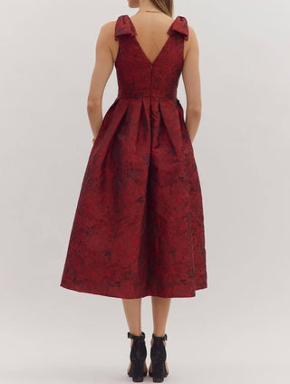 Entro - Celebration Midi Dress