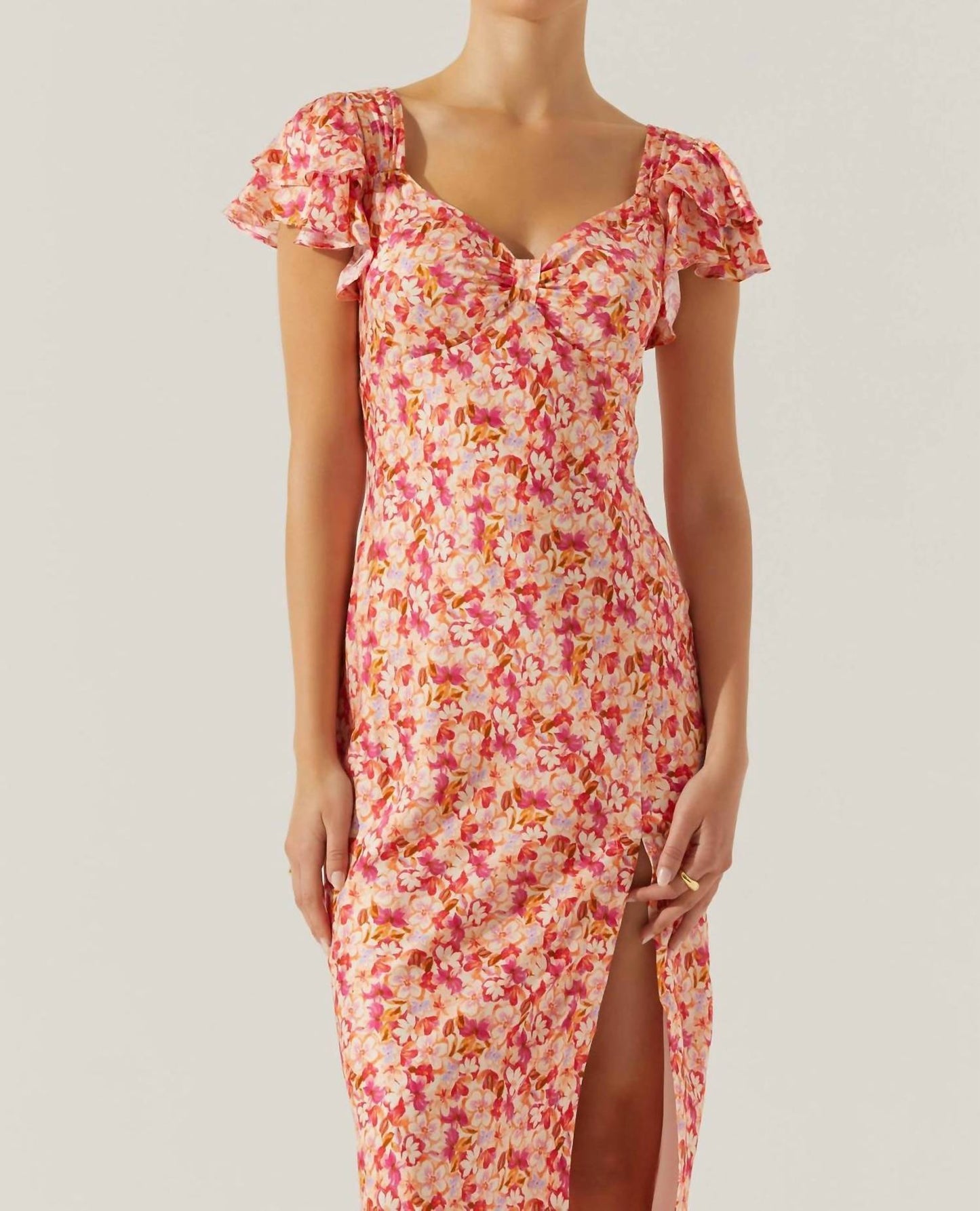 Astr - Maisy Floral Flutter Sleeve Midi Dress