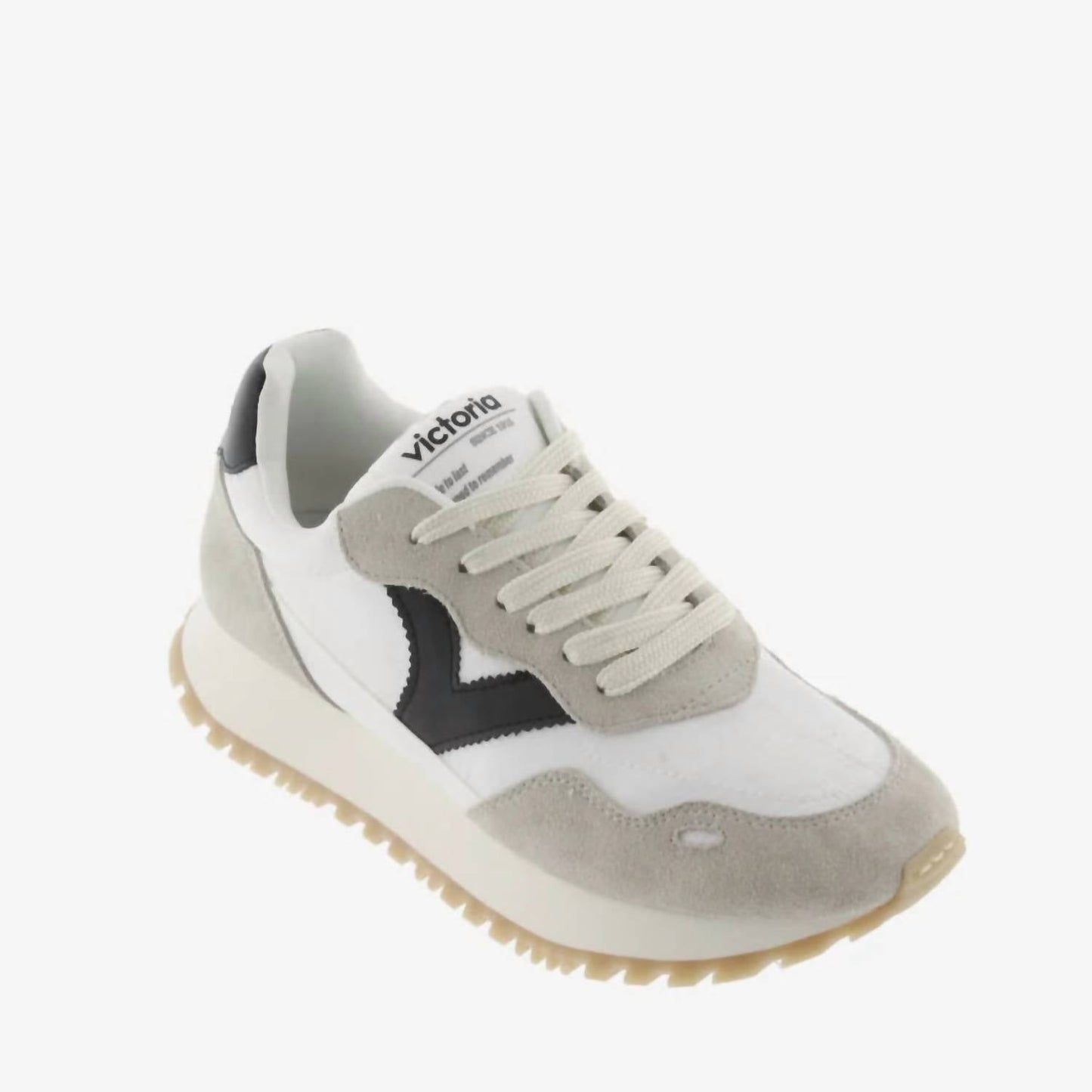 Victoria - Women's Viento Nylon Sneaker