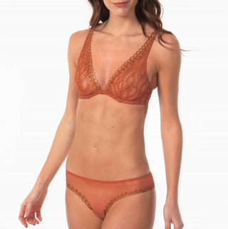 Valery Prestige - Mil e Uma Noites - Resumo Brasileiro