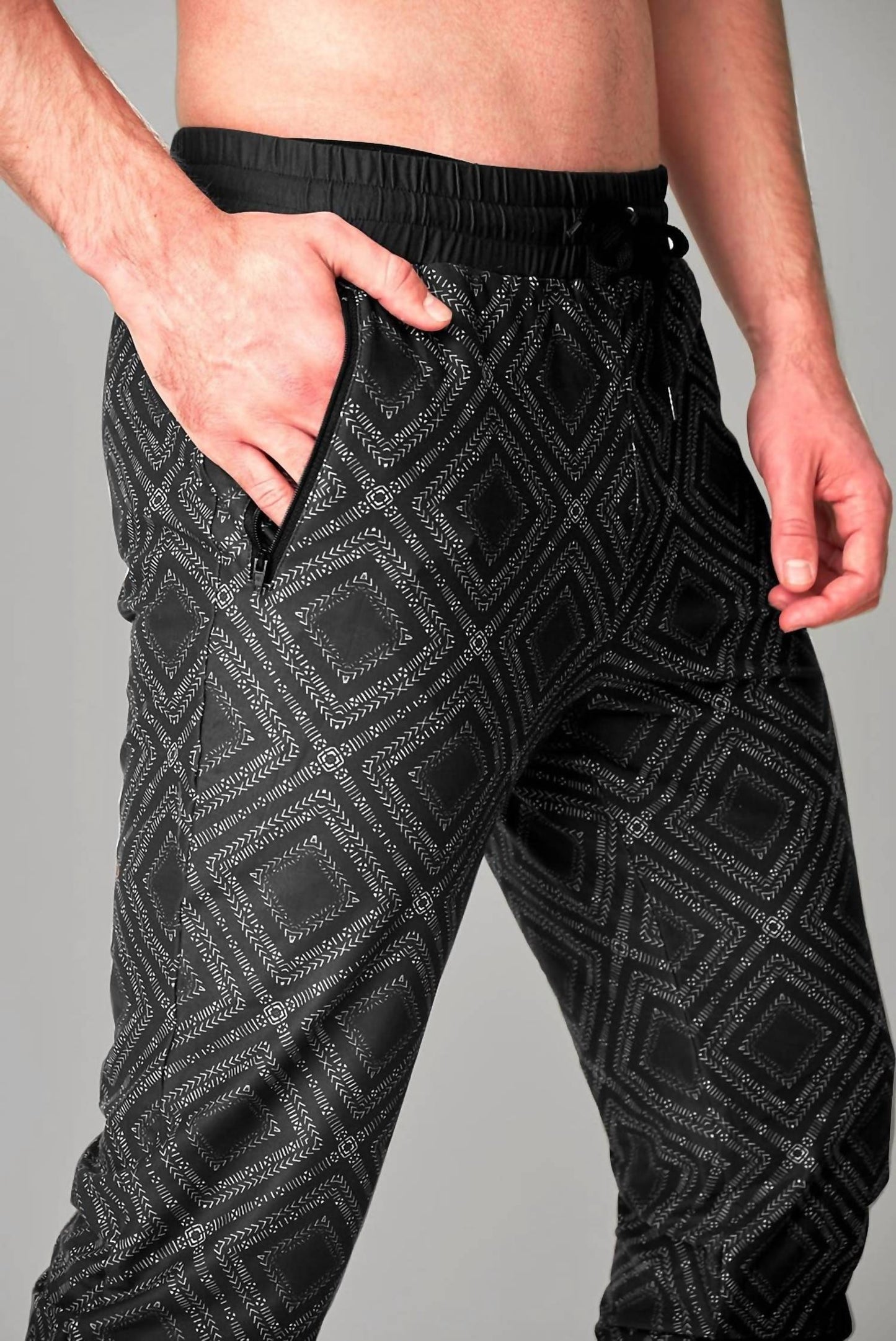 Wolven - Lineage Print Summit Jogger Pants