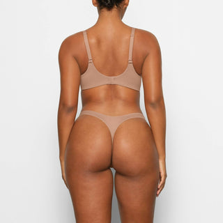 Skims - SUTIÃ DEMI PUSH UP SERVE EM TODAS AS PESSOAS