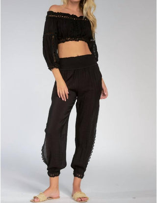 Elan - Calça com Fendas Laterais