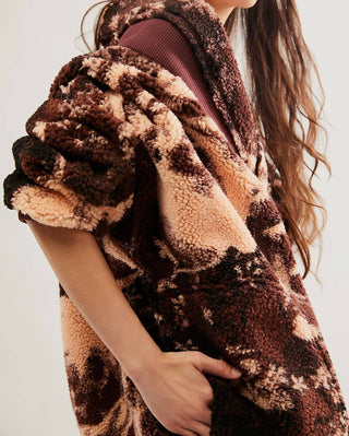 Free People - Jaqueta Sherpa Estampada Rosie