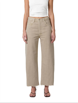 Cidadãos da Humanidade - Calça Jeans Crop Ayla Raw Hem