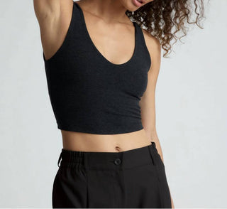Além do Yoga - Camiseta regata cropped Spacedye Good Day