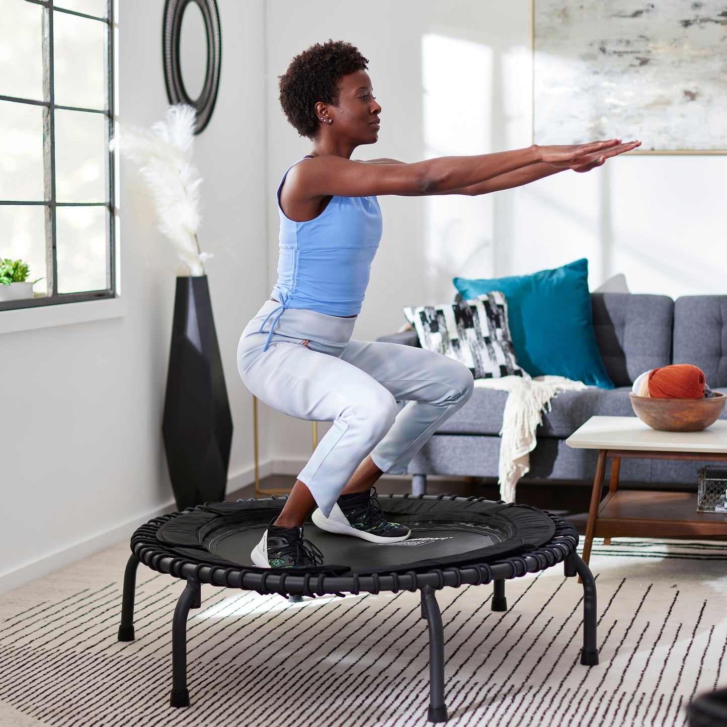 Trampolim de fitness leve e durável para ambientes internos JumpSport 570 PRO de 44 polegadas, preto