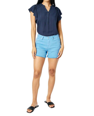 Judy Blue - Short jeans de cintura média com bainha desfiada