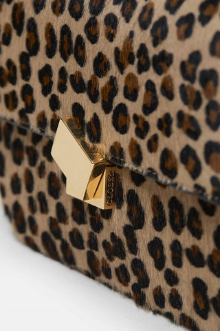 Closed - Women's One Small Bag