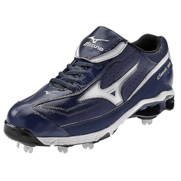 Tênis Mizuno Classic G Masculino com 9 Pontas