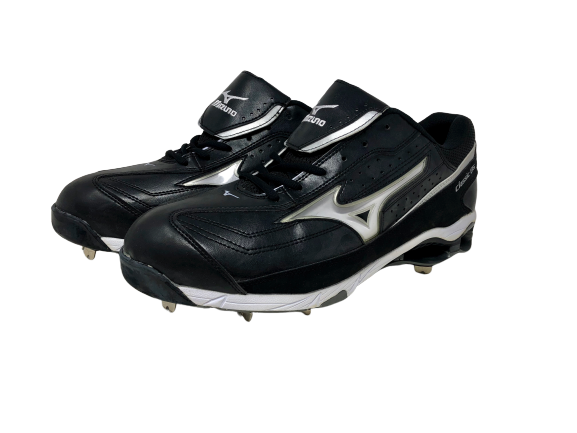Chuteira Mizuno Classic Low G6 Switch 9 Spike Masculina Preta/Branca Tamanho 15 D(M) EUA