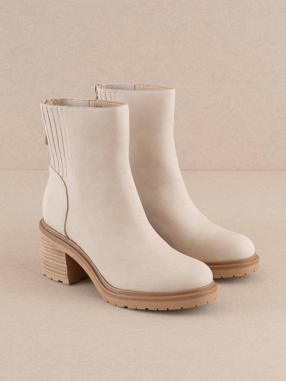 Oasis Society - Women's Megan Chelsea Bootie