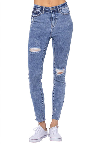 Judy Blue - Calça Jeans Skinny Destroyed de Cintura Alta