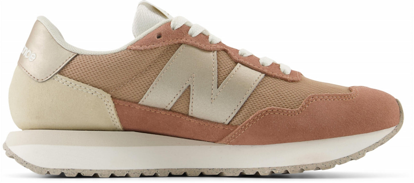 New Balance - Women's Classic 237 Lifestyle Sneaker