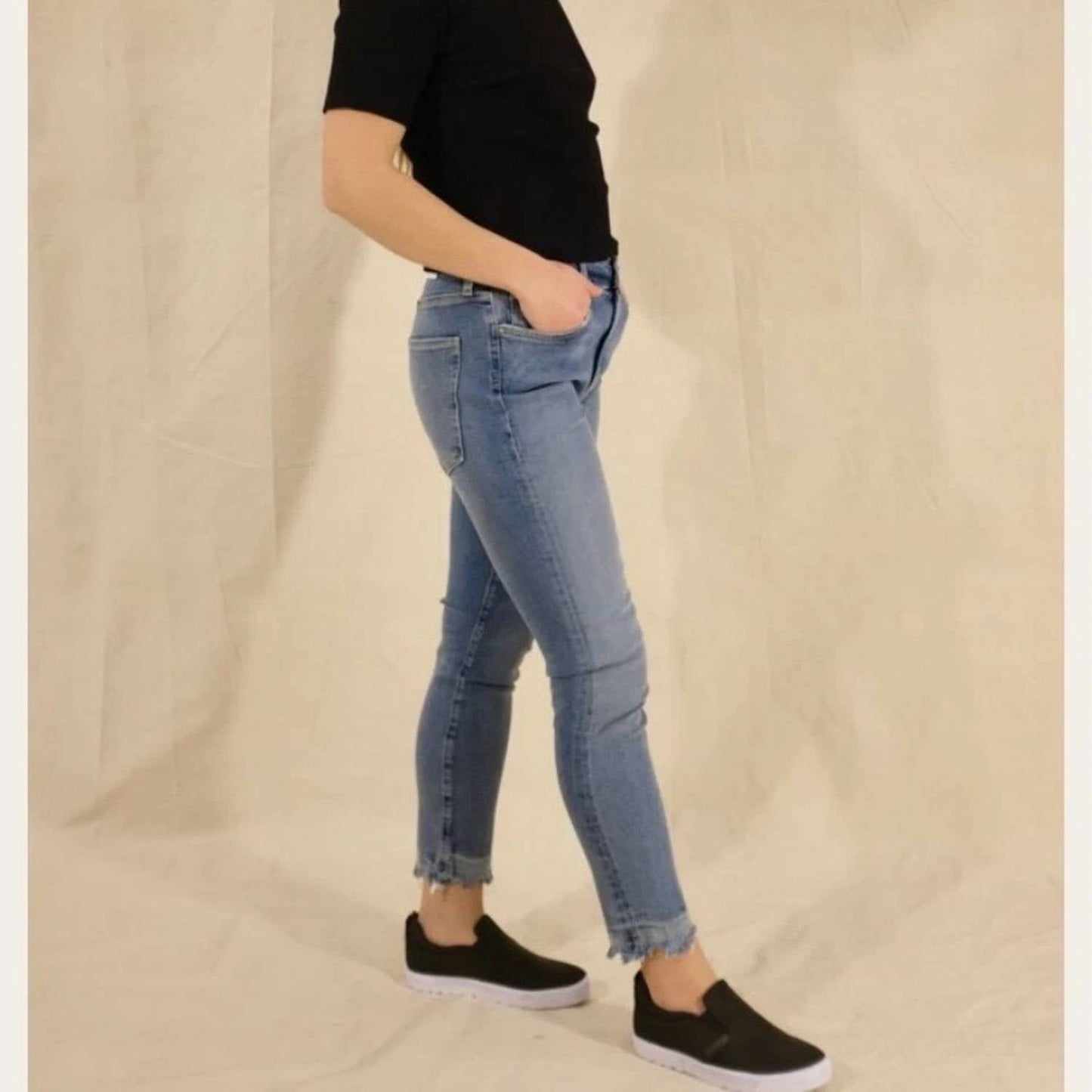Agolde - Sophie High Rise Crop Jeans