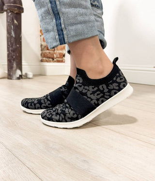 Not Rated - Women's Jia Knit Sneaker