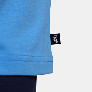 Nike - Camiseta Masculina com Logotipo SB