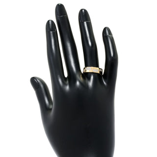 Anel Beverly Hills Elegance em ouro 14K com pegadas de diamante de 0,37ctw e inscrição
