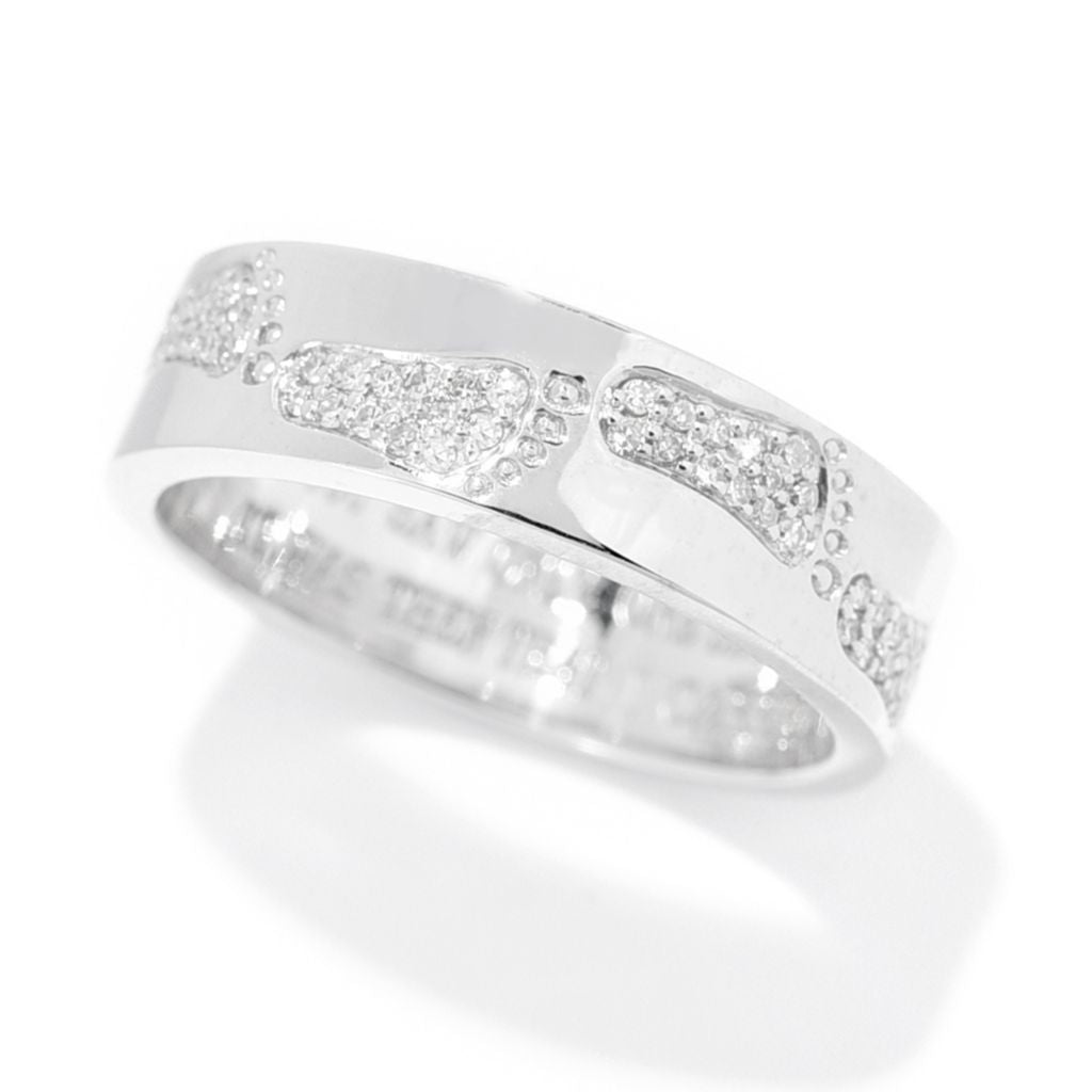 Anel Beverly Hills Elegance em ouro 14K com pegadas de diamante de 0,37ctw e inscrição