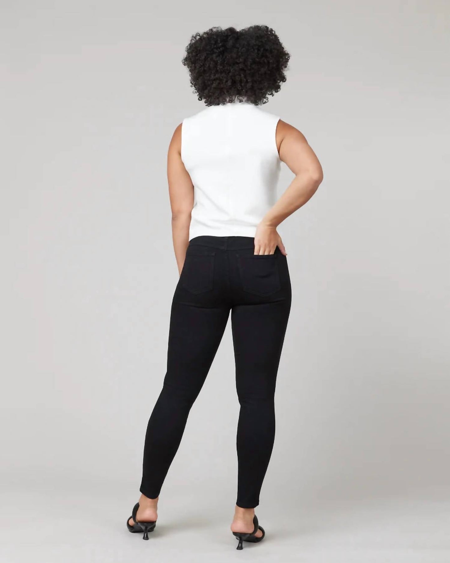 Spanx - Ankle Skinny Jean