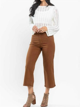 Judy Blue - Calça jeans cropped de cintura alta e perna larga