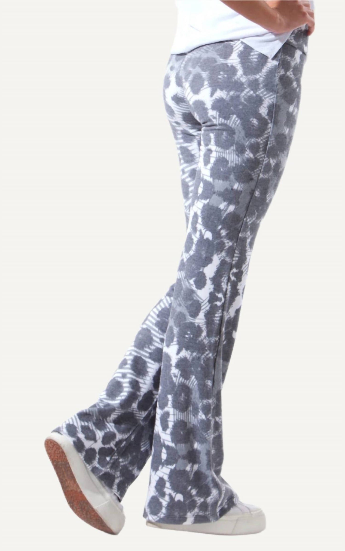 Playground - Leopard Print Sweatpants