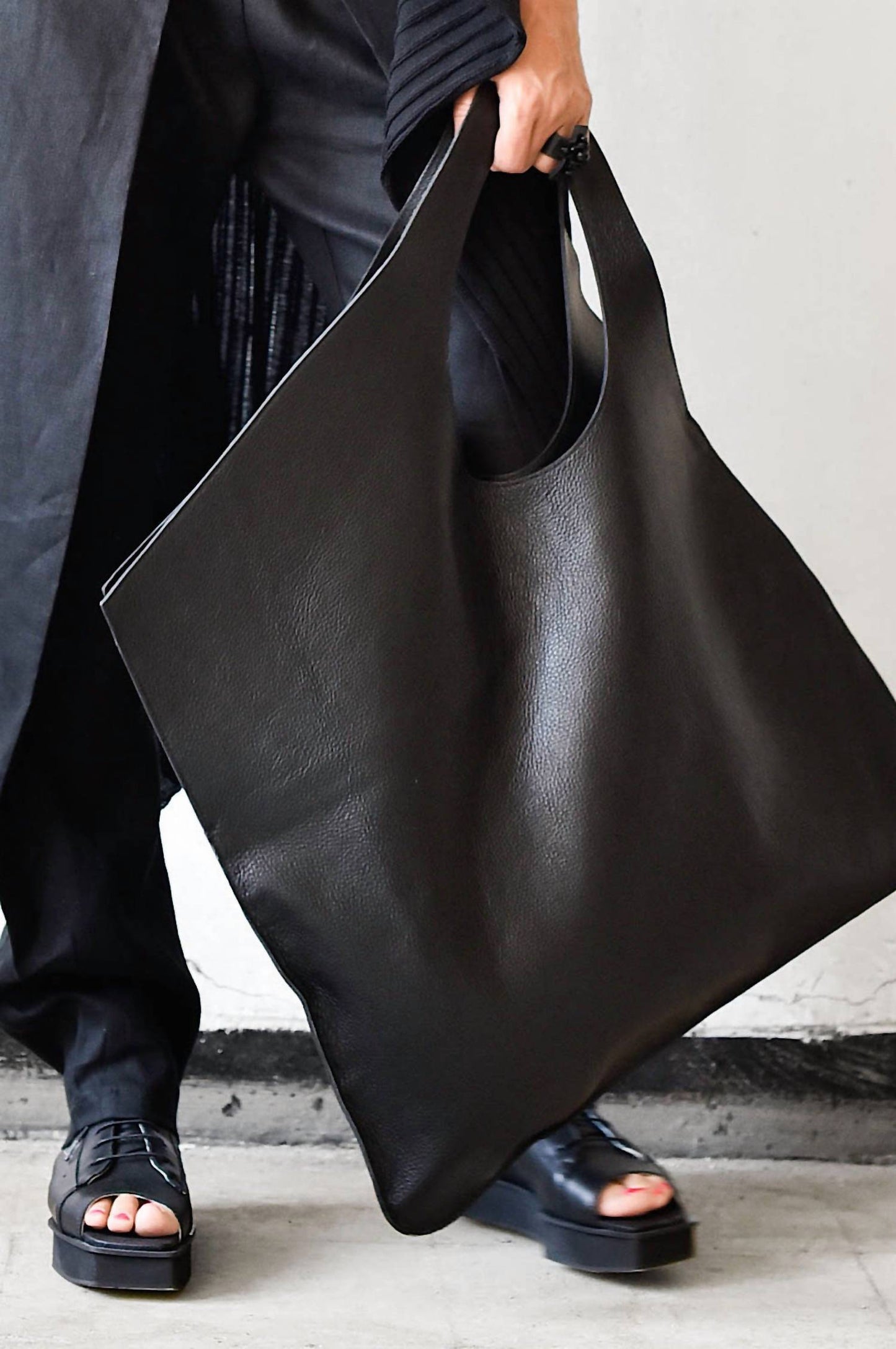 Aakasha - Women's Rectangular Genuine Leather Handbag