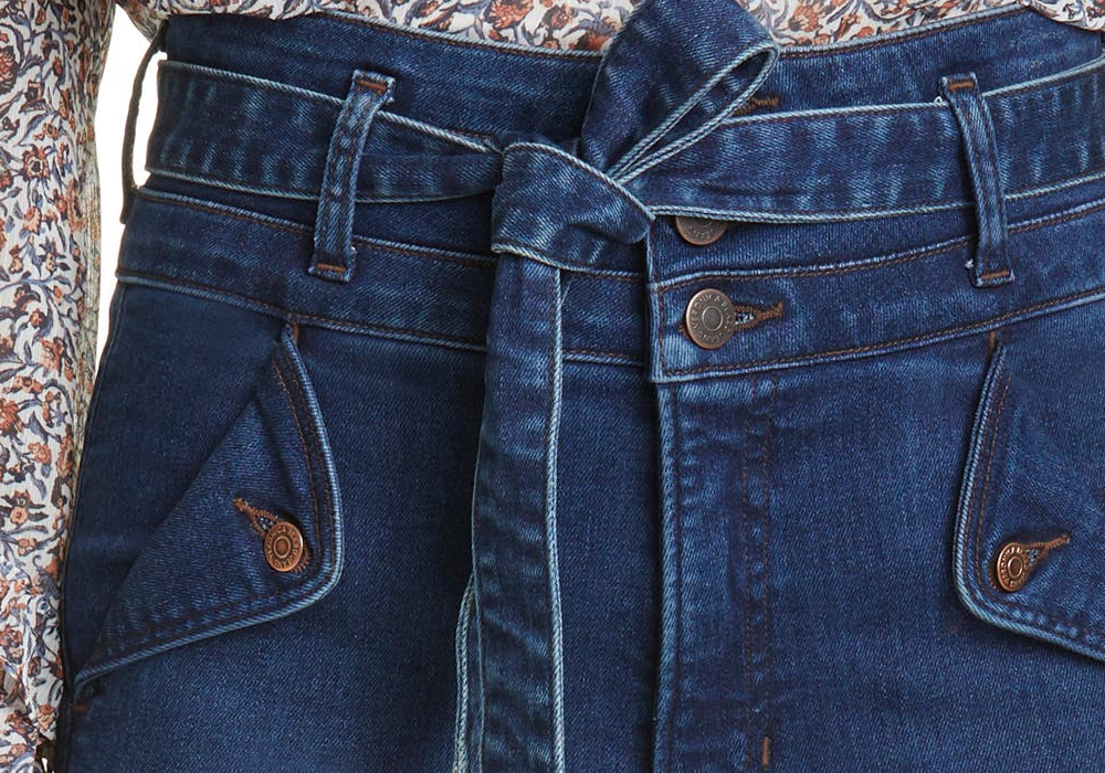 Calça jeans flare slim de cintura alta Veronica Beard Giselle em Oxford lavado, tamanho 24