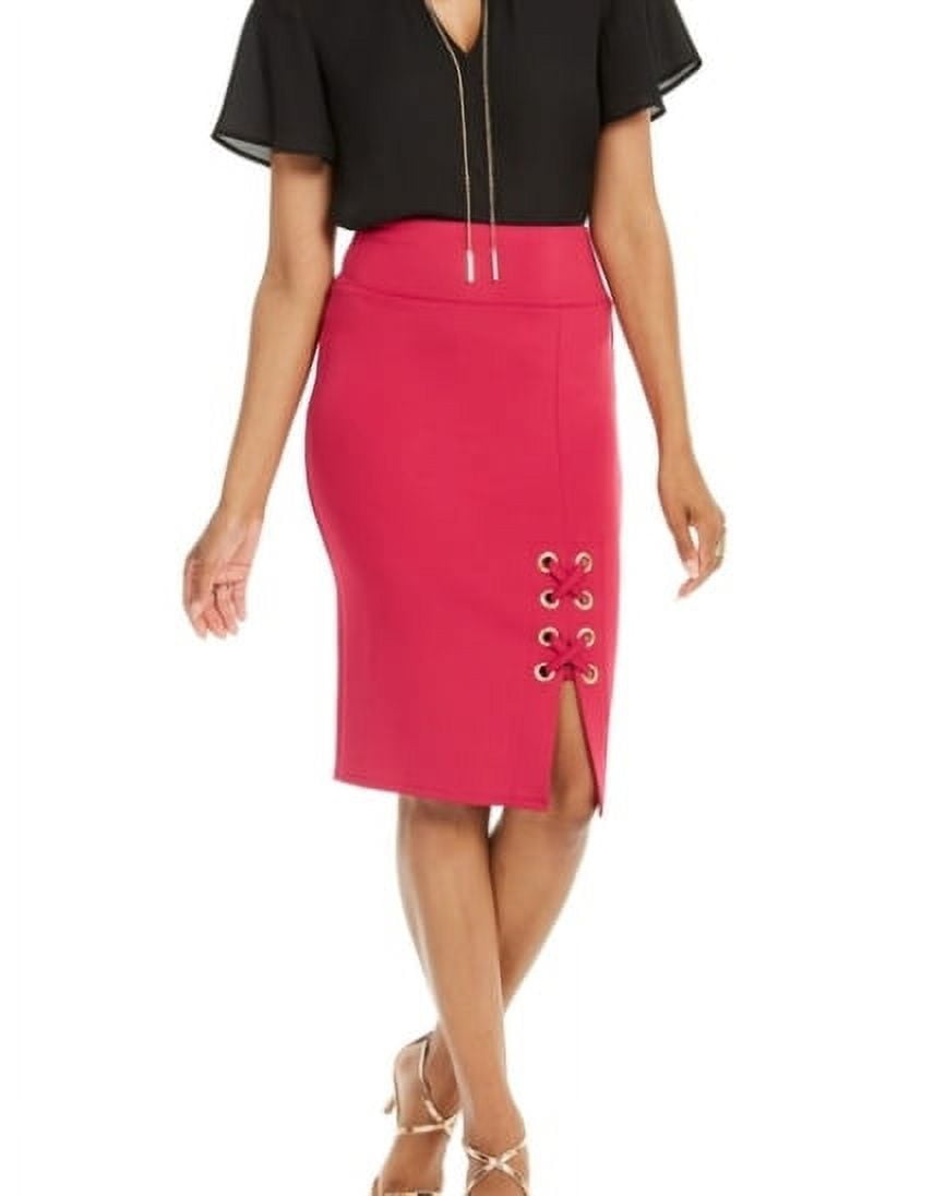 Top feminino Thalia Sodi com acabamento em corrente, tamanho P