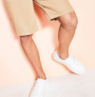 Shorts chino masculino na altura do joelho da Royalty By Maluma, marrom, tamanho 38