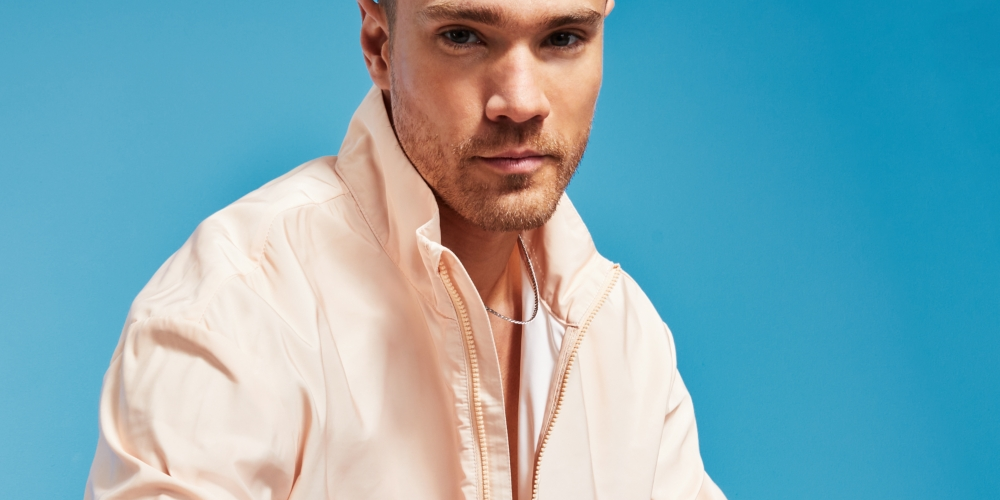 Pulôver masculino com estampa relaxada e zíper 3/4, bege, tamanho GG, da Royalty By Maluma