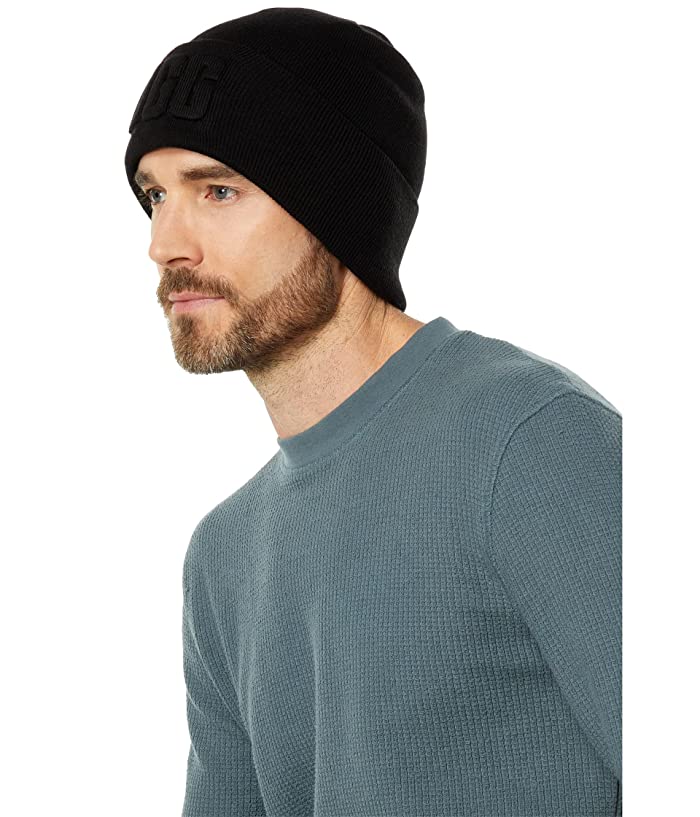 Gorro UGG Masculino com Logo 3D Preto Tamanho Regular