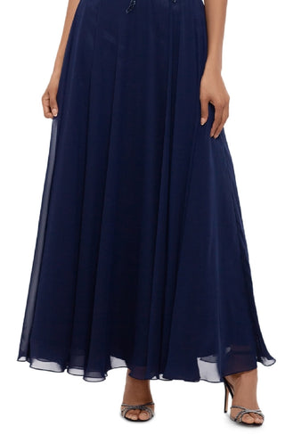 Vestido feminino Xscape de chiffon com contas e ajuste evasê, tamanho 10