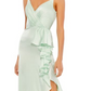 Vestido trompete de cetim com babados Ieena for Mac Duggal em pistache tamanho 4