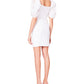 Vestido justo feminino Betsey Johnson com manga franzida, tamanho médio, branco