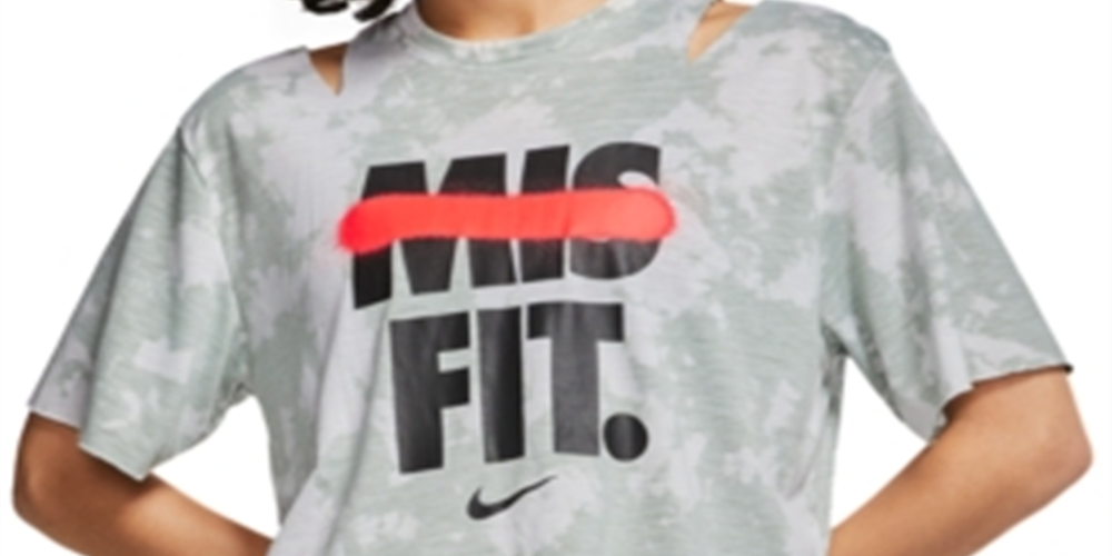 Camiseta curta Nike Dri Fit Distressed Logo Feminina Verde Tamanho XS