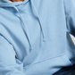 E agora este moletom masculino com capuz e bolsos canguru, azul, tamanho pequeno