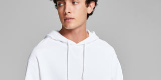 E agora este moletom masculino de lã com bolsos canguru, branco, tamanho médio