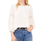 Blusa feminina Vince Camuto com detalhe de renda em crepe, marrom, tamanho X-S