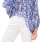 Blusa feminina Vince Camuto com manga balão floral azul