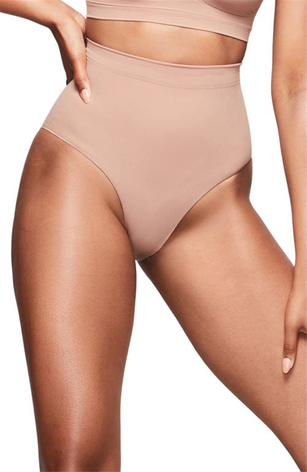 Calcinha modeladora sem costura SKIMS Sculpting de cintura média em Sienna, tamanho pequeno