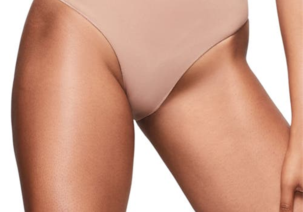 Calcinha modeladora sem costura SKIMS Sculpting de cintura média em Sienna, tamanho pequeno