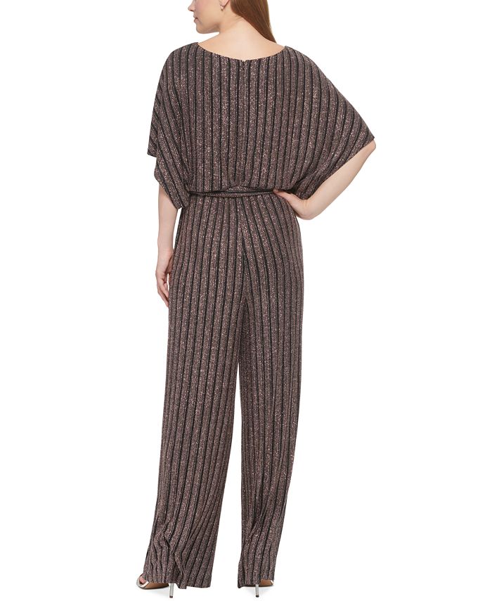 Macacão feminino Jessica Howard com cinto e detalhes metálicos, preto, tamanho grande