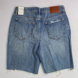 Bermuda jeans feminina Lucky Brand com bainha destruída e corte reto, azul, tamanho 27