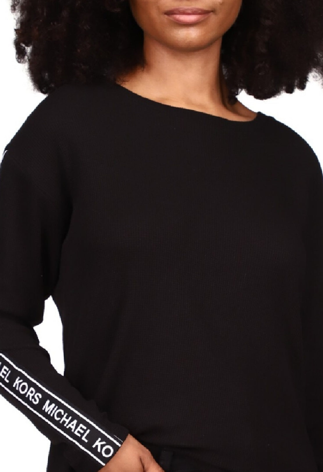 Blusa feminina Michael Kors com estampa de logo e manga curta, preta, tamanho pequeno médio