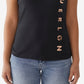 Camiseta feminina True Religion com logo lateral, gola V slim, manga curta, preta, tamanho grande